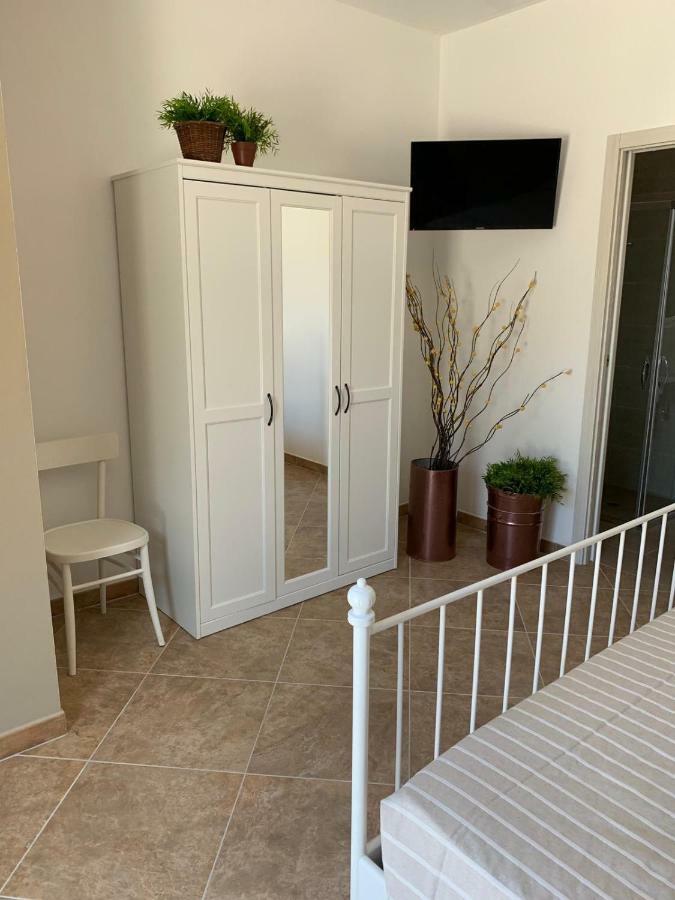 Bed and Breakfast Le Tre Colonne Melendugno Exterior foto